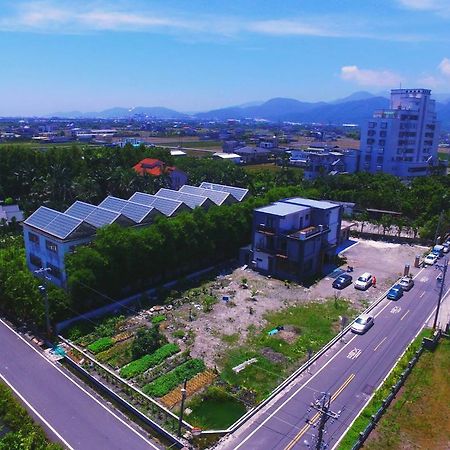 แฮปปี้เนส210 บีแอนด์บี Bed & Breakfast ตงชาน ภายนอก รูปภาพ
