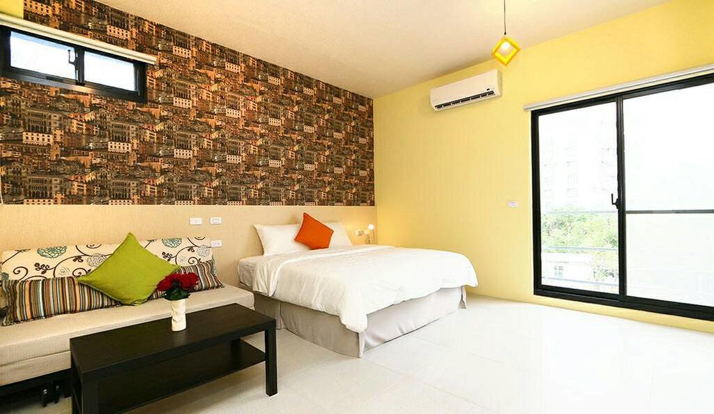แฮปปี้เนส210 บีแอนด์บี Bed & Breakfast ตงชาน ภายนอก รูปภาพ