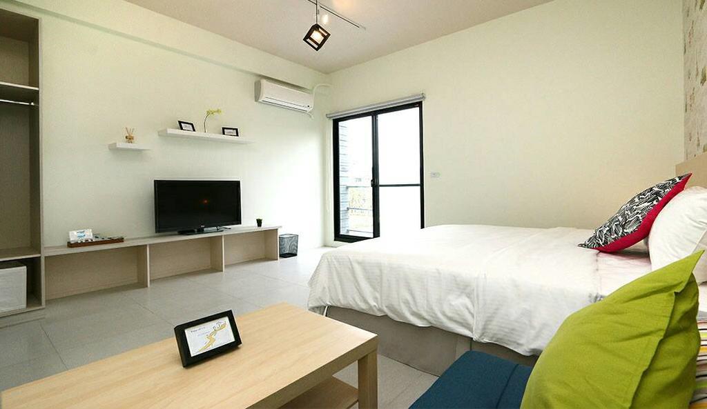 แฮปปี้เนส210 บีแอนด์บี Bed & Breakfast ตงชาน ภายนอก รูปภาพ